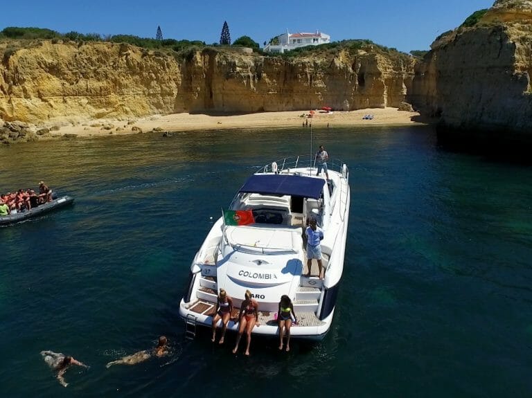 Colombia Sunseeker 53